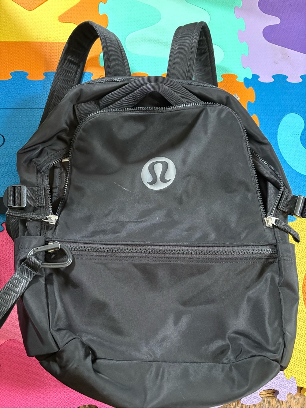 lululemon athletica Men's Black Backpack with Reflective Logo